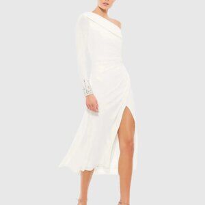 NWOT Mac Duggal Womens White Beaded Cuff Drop Shoulder Front Split Gown Size 0